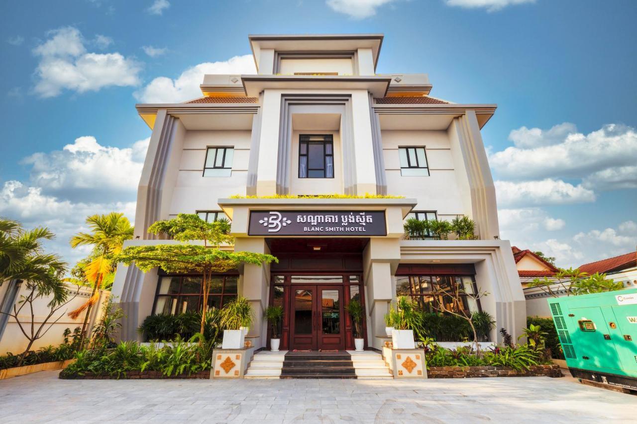 Blanc Smith Hotel Siem Reap Ngoại thất bức ảnh